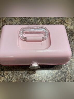 Cosmetic Ulta Beauty CABOODLES Box Pink Makeup Storage Travel